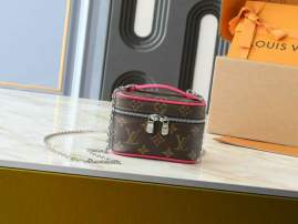 Picture of Louis Vuitton Handbags _SKUfw200955562fw